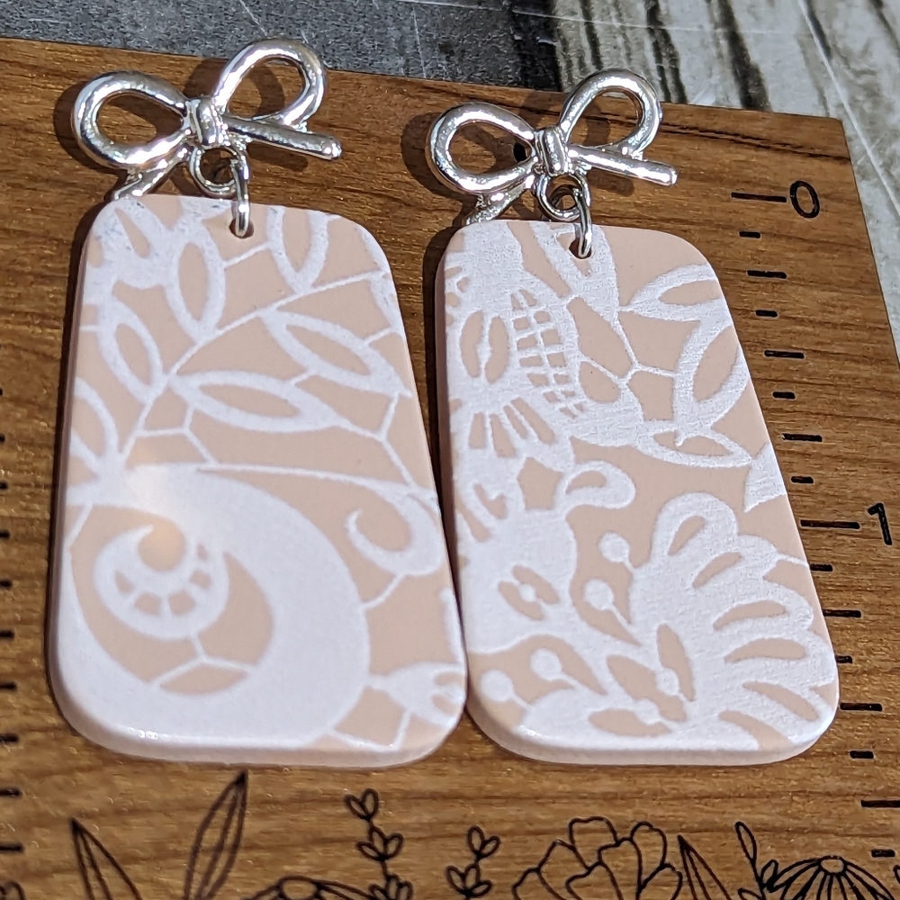 Pink Lace Design & Bow Acrylic Earrings NEW!